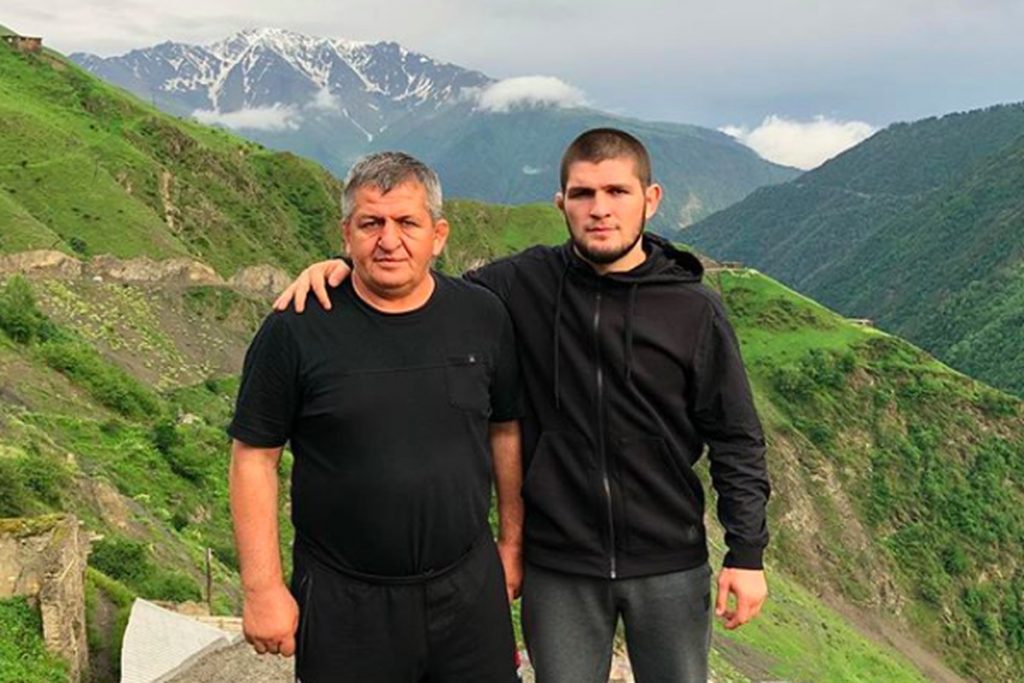 Khabib s otcom