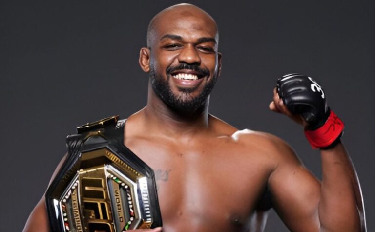 Jon Jones ide do svojej prvej obhajoby titulu v ťažkej váhe