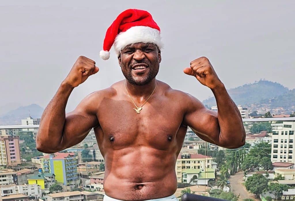 Francis Ngannou ide do ďalšieho boxerského zápasu. Jeho súperom bude tento bývalý šampión ťažkej váhy!