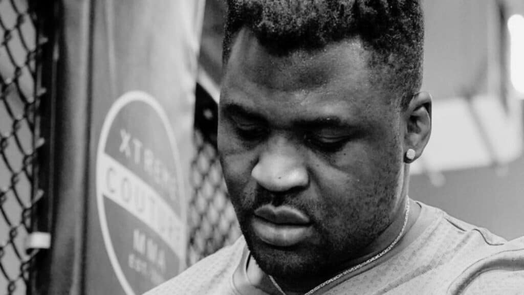 Francis Ngannou prišiel o svojho syna. Toto je jeho vyjadrenie a zároveň volá o pomoc