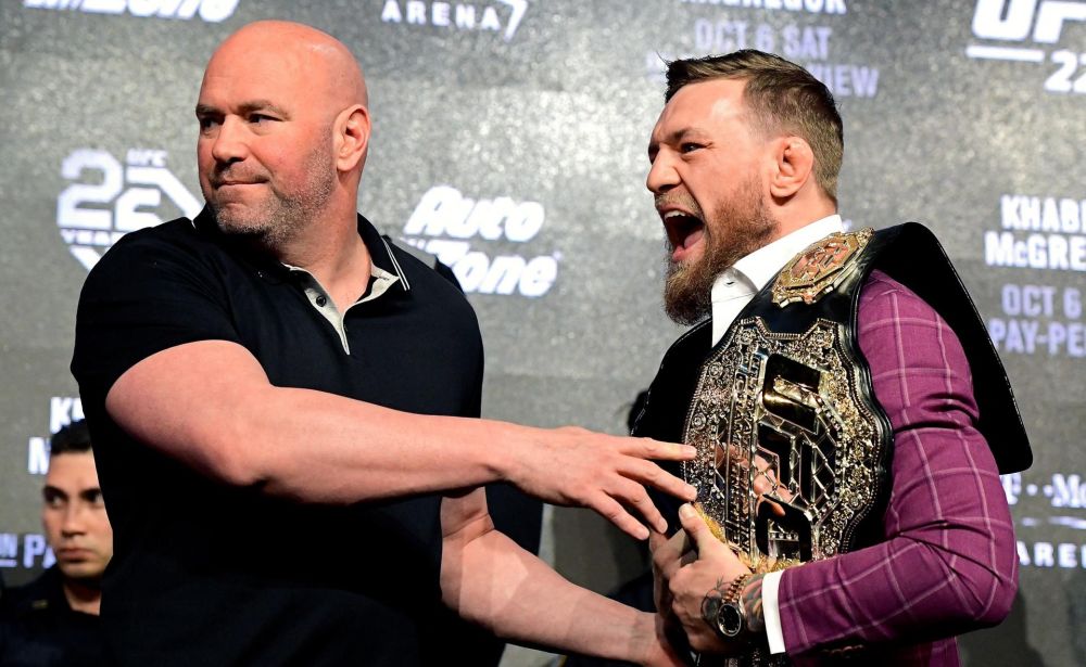 Dana White informoval o návrate McGregora