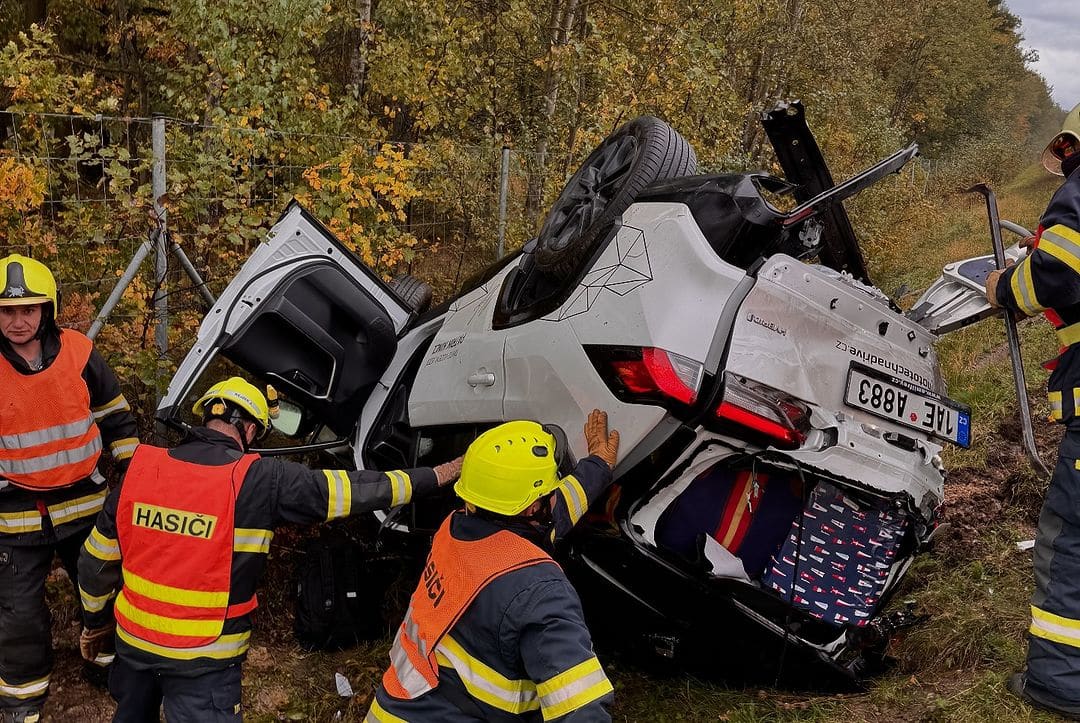 Patrik Kincl mal vážnu dopravnú nehodu cestou z Frankfurtu - nastup kincl - havaria toyota