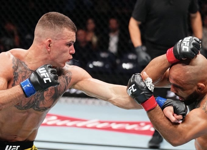 VIDEO Bývalý šampión Oktagonu zvíťazil po výbornom výkone aj v jeho druhom zápase UFC!