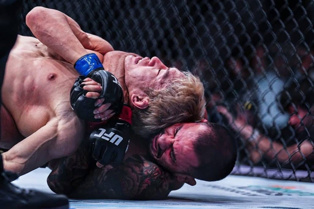 Šampión nedovolil prekvapenie a súboj neporazených zápasníkov. Výsledky a highlighty UFC 310